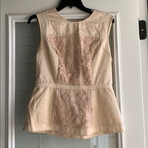 BCBG MAX AZRIA light pink silk embroidered top MED